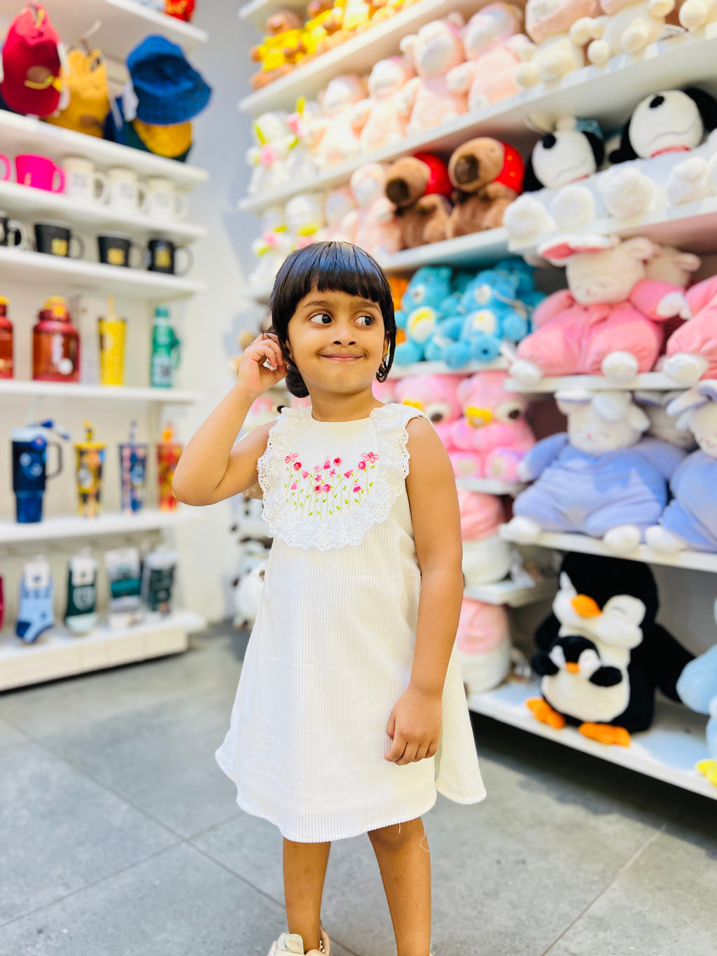 “Every stitch tells a story of sweetness 🌺”