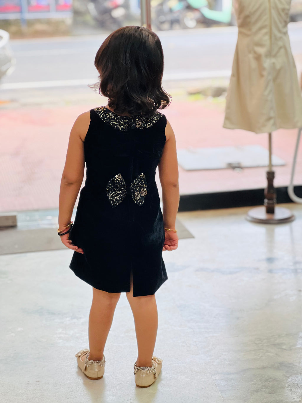 Black velvet frock 💫🖤💫🖤