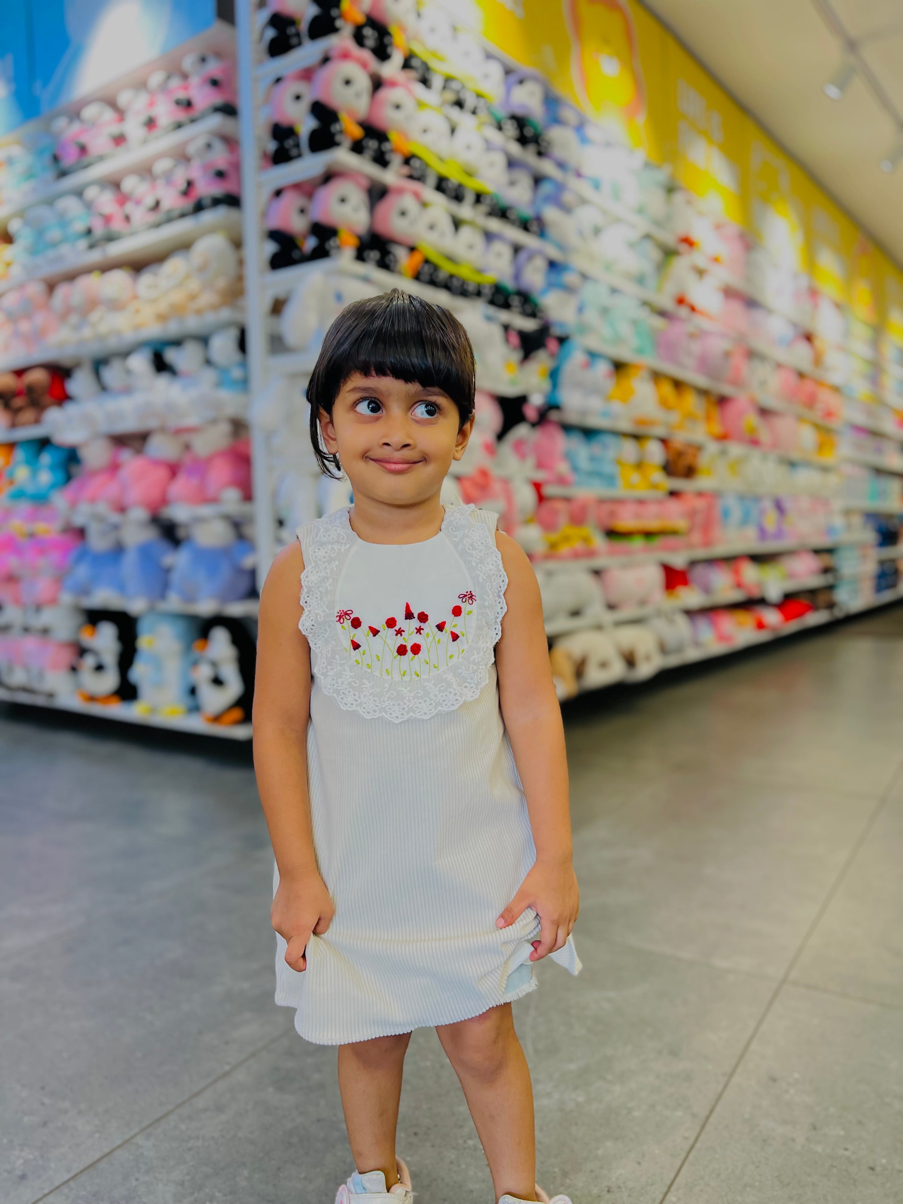 “Every stitch tells a story of sweetness 🌺”