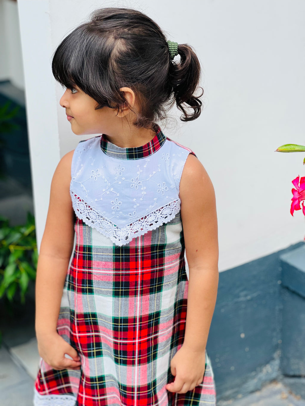 Twirling into the day in this cute check frock 🎄🎅🏻🎄🎅🏻