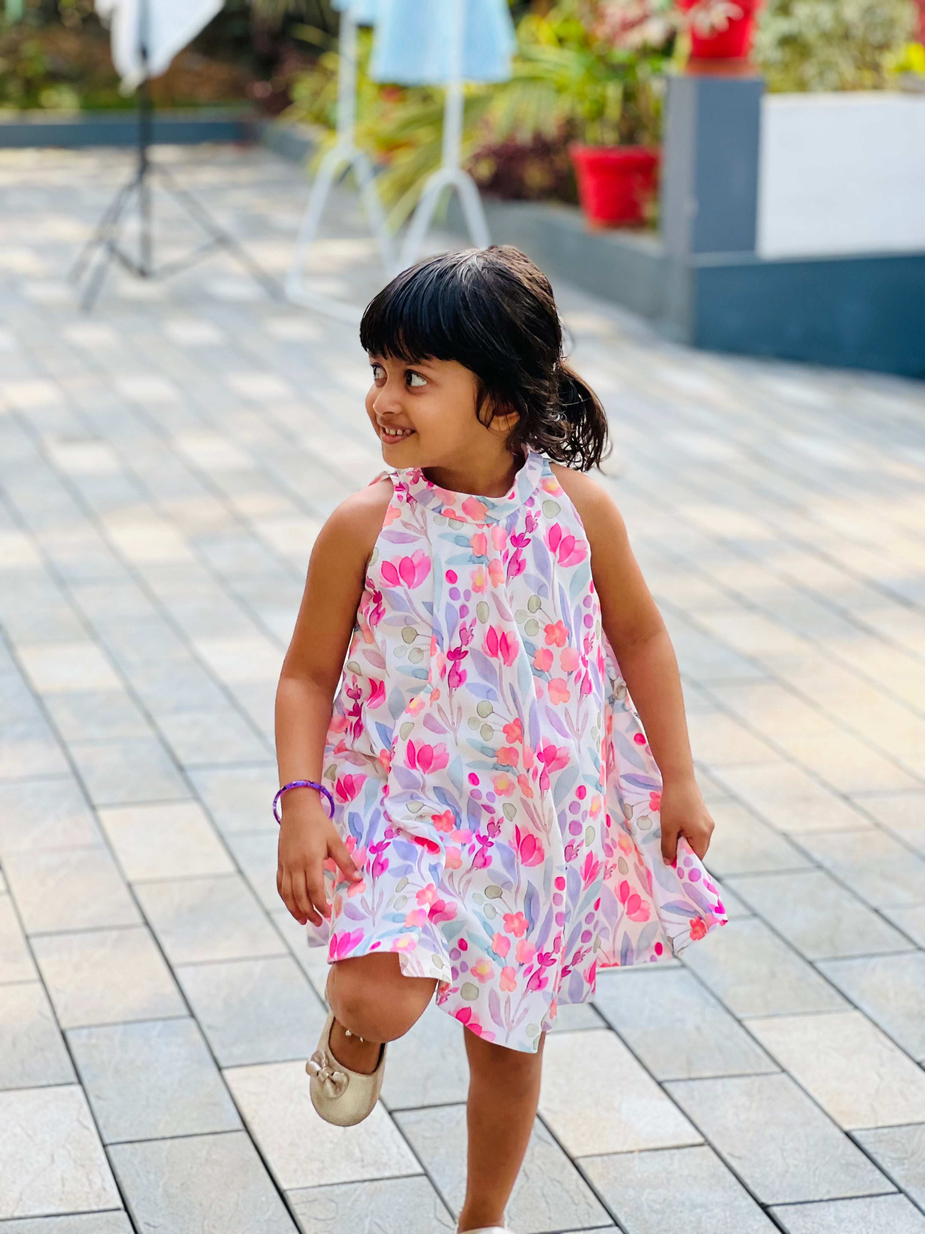 Sweetest blooms for the littlest ones.💫🌺