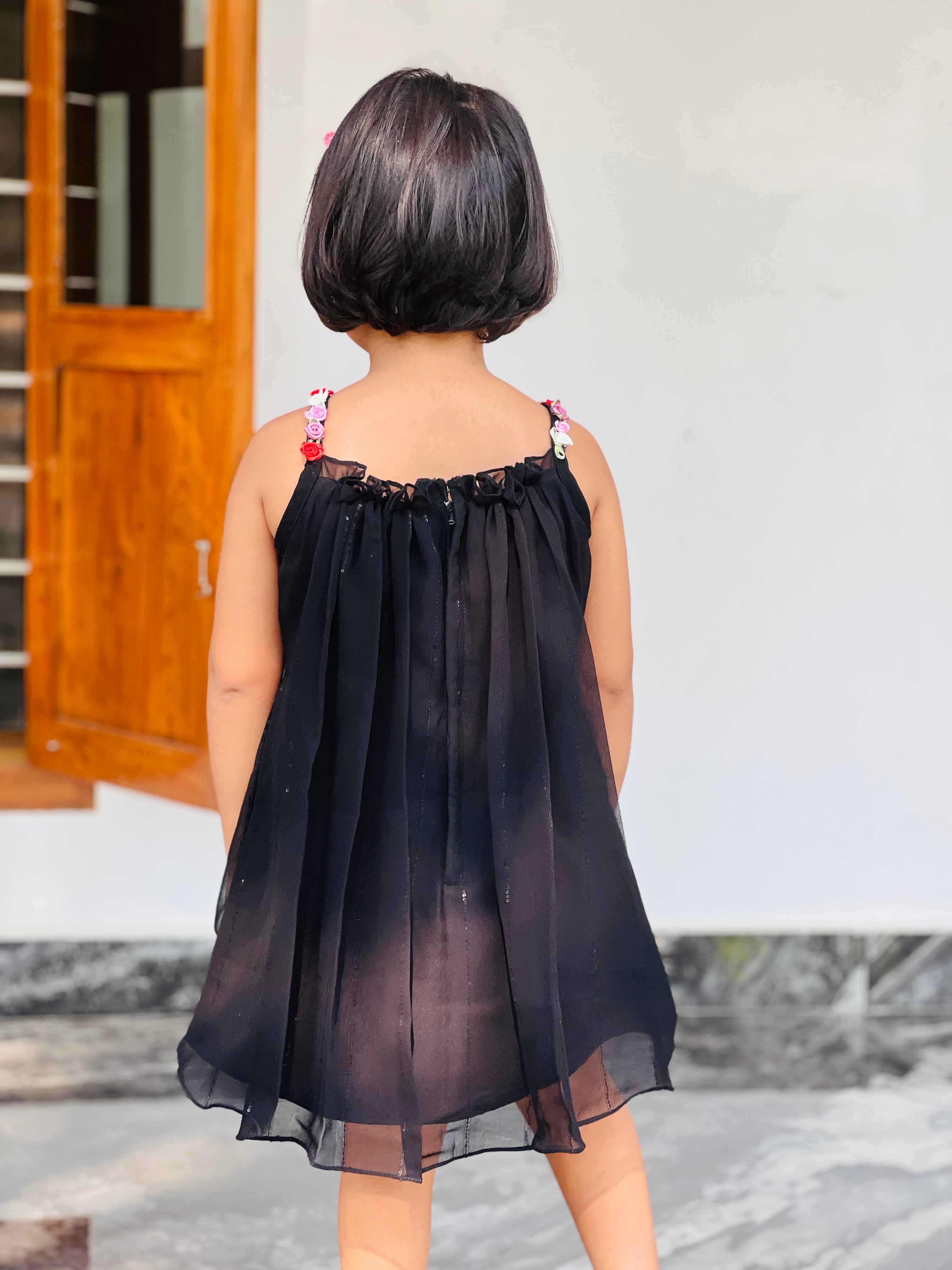 Cute Black Georgette frock 💫🖤💫🖤